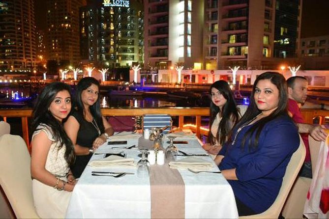Dubai Marina 2-Hour Romantic Cruise Dinner - What the two-hour evening looks like