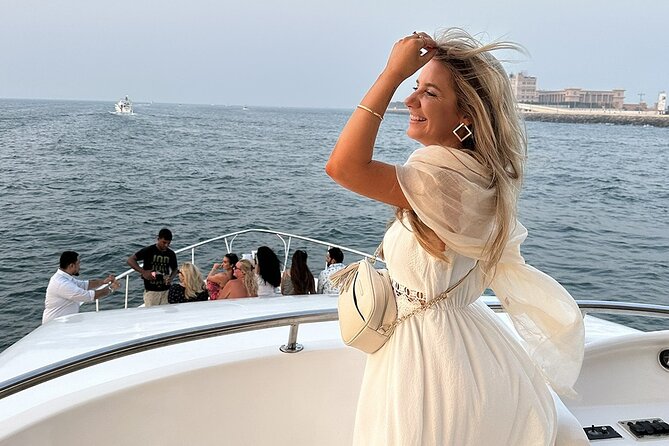 Dubai Marina 2 Hour Sunset Yacht Tour with Alcoholic Drinks - Comfort, crew service, and the onboard mood
