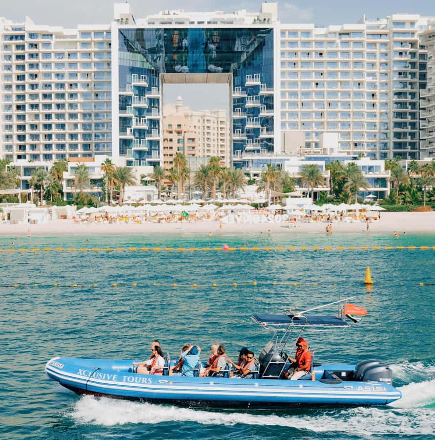 Dubai: Marina, Atlantis, Palm & Burj Al Arab Speedboat Tour - Jumeirah Beach from the water