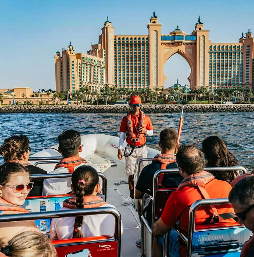 Dubai: Marina, Atlantis, Palm & Burj Al Arab Speedboat Tour - Palm Jumeirah and Atlantis