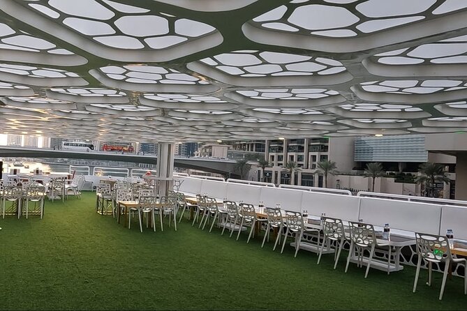 Dubai Marina Luxury Cruise w/ 5 Star Buffet Dinner & Transfer - The illuminated Dubai Marina skyline