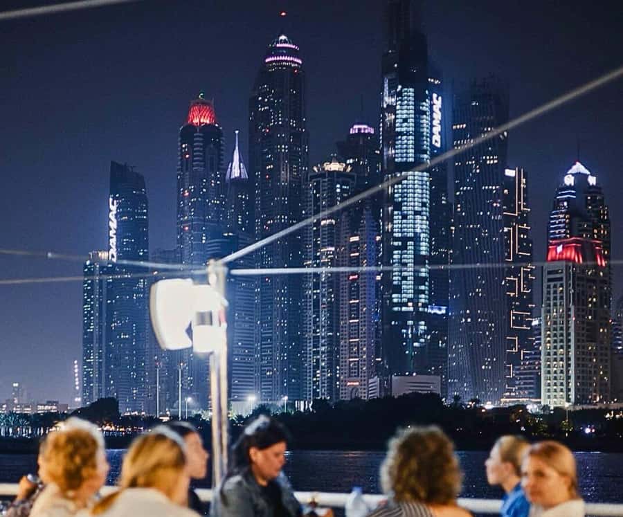 Dubai: Marina Premium Dinner Cruise with Unlimited Drinks - Boarding Near the Marina