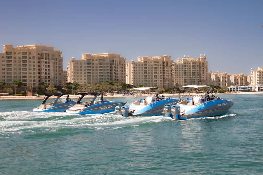 Dubai: Marina Private Boat Tour & Palm Jumeirah Sightseeing - Why seeing Dubai from the water works so well