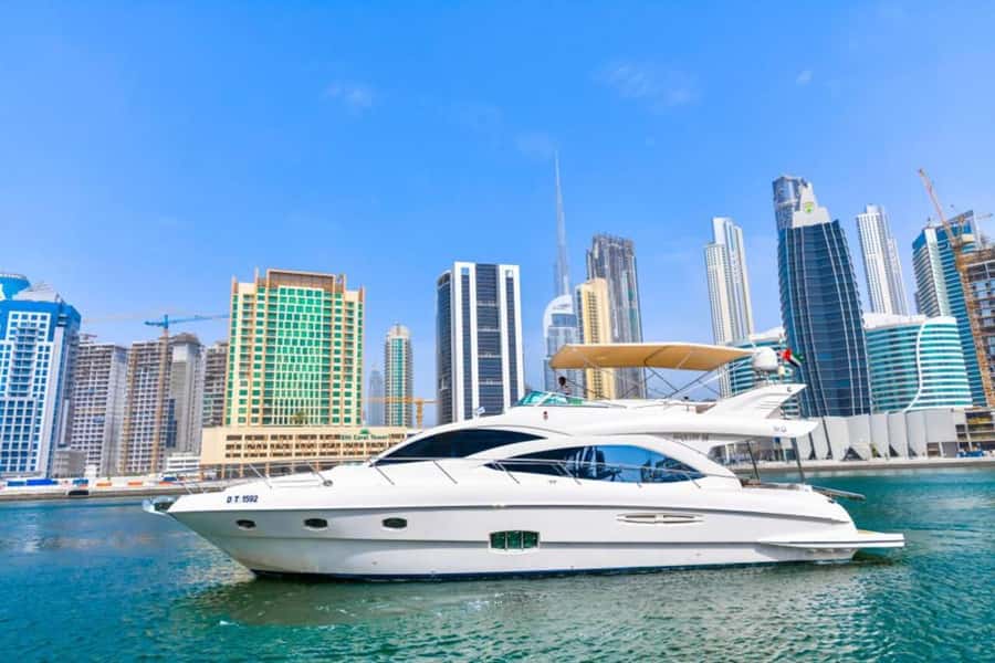 Dubai: Marina Private Luxury Yacht Tour - Key points to know
