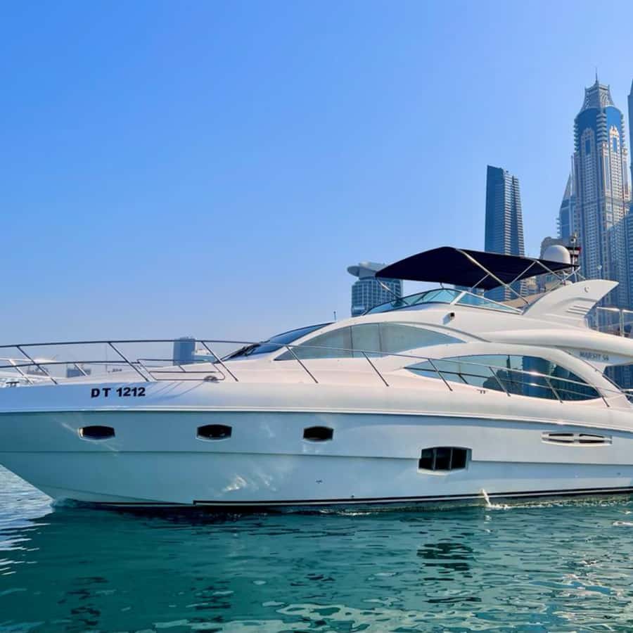 Dubai: Marina Sightseeing on Yacht with Breakfast - Booking and cancellation details worth noting