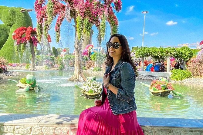 Dubai Miracle Garden Ticket - Entering the garden and finding your pace