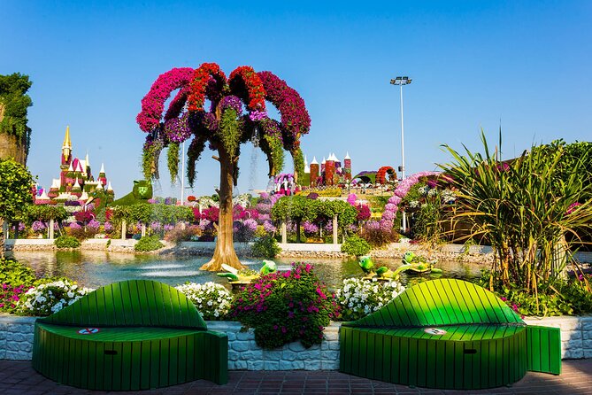 Dubai Miracle Garden Tickets with Round Trip Transfer - The Emirates A380 and the best photo stops