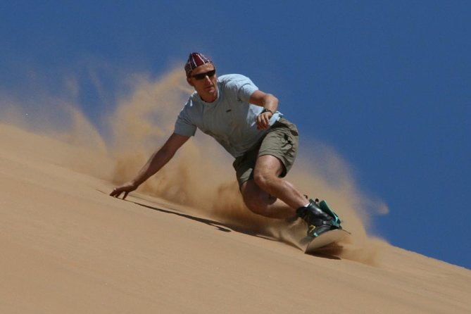 Dubai: Morning Desert Safari with Camel Ride and Sand boarding - Why a morning desert safari works so well
