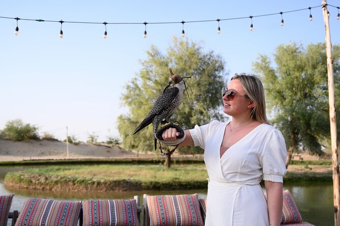 Dubai: Morning Safari by Vintage G Class & Al Marmoom Experience - Breakfast with Bedouin flavors