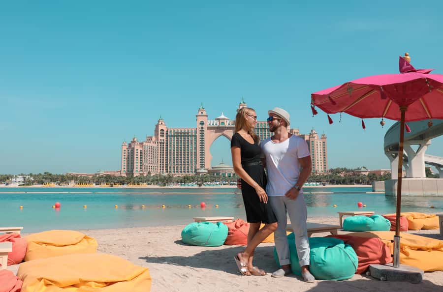 Dubai: Old & Modern Guided Half-Day City Tour - Museum of the Future: a look from the outside and ground floor