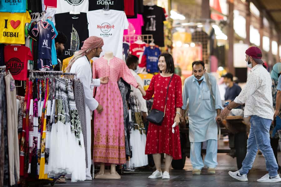 Dubai: Old Town, Creek, Museums, Souks, & Street Food Tour - Timing, meeting point, and practical planning