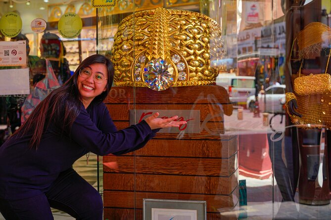 Dubai: Old Town, Souks, Street Food, Guided Tour & Abra Ride - The abra ride puts the Creek in context