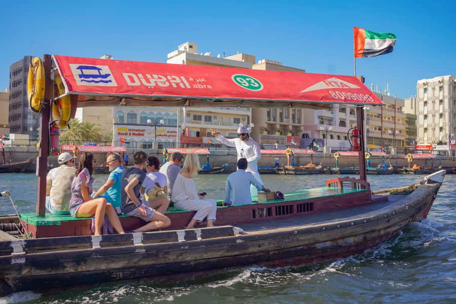 Dubai: Old Town, Street Food, Creek, Souks, & Emirati House - Bur Dubai Souk and the taste of karak tea