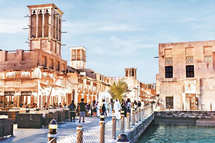 Dubai: Old Town Walking Tour with Abra Cruise & Street Food - Who will enjoy this walk most
