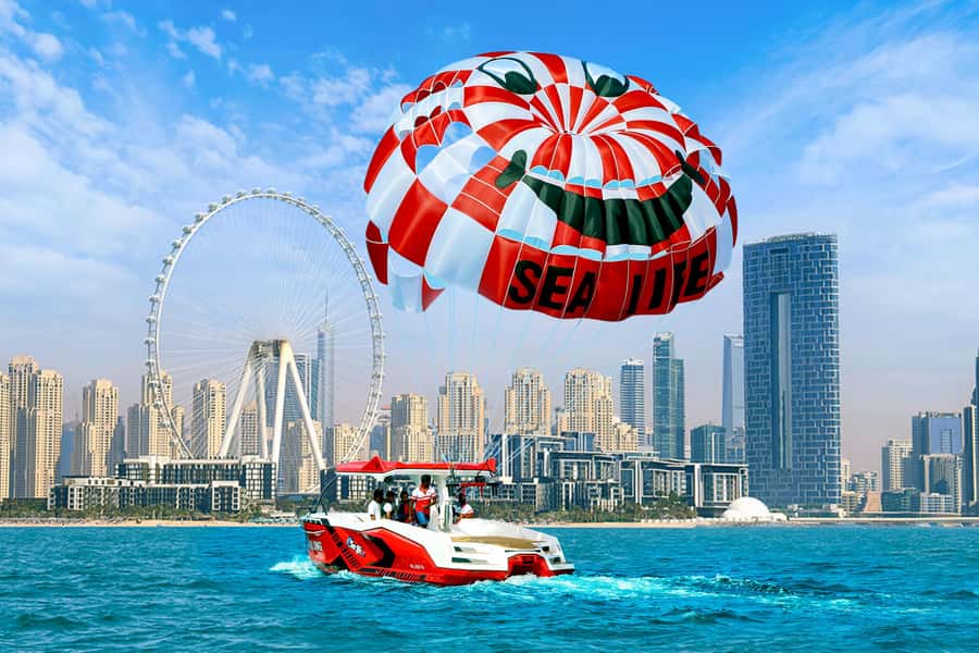 Dubai: Palm View and JBR View Parasailing Experience - What the first-time safety briefing feels like