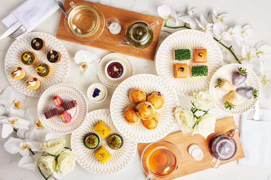 Dubai: Plato's Afternoon Tea in Atlantis the Palm - Who will enjoy this most?