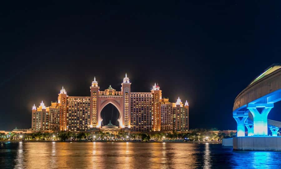 Dubai: Private 6-Hour Guided Late Night Layover Tour - A practical way to see Dubai during a late arrival