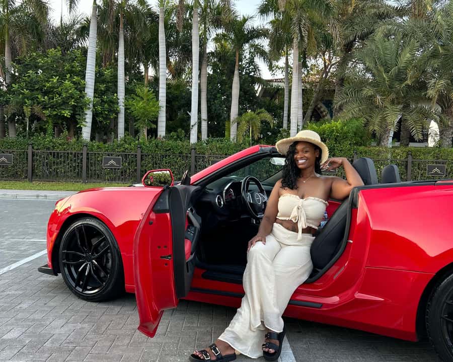 Dubai: Private City Sights Tour in a Cabriolet Convertible - Key points to know before booking