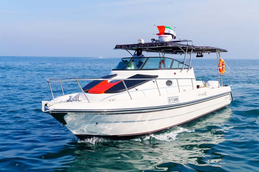 Dubai: Private Coastline Landmarks Mini-Yacht Tour - Burj Al Arab: a final landmark stop