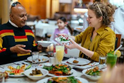 Private Food Tour – 10 Tastings with Locals