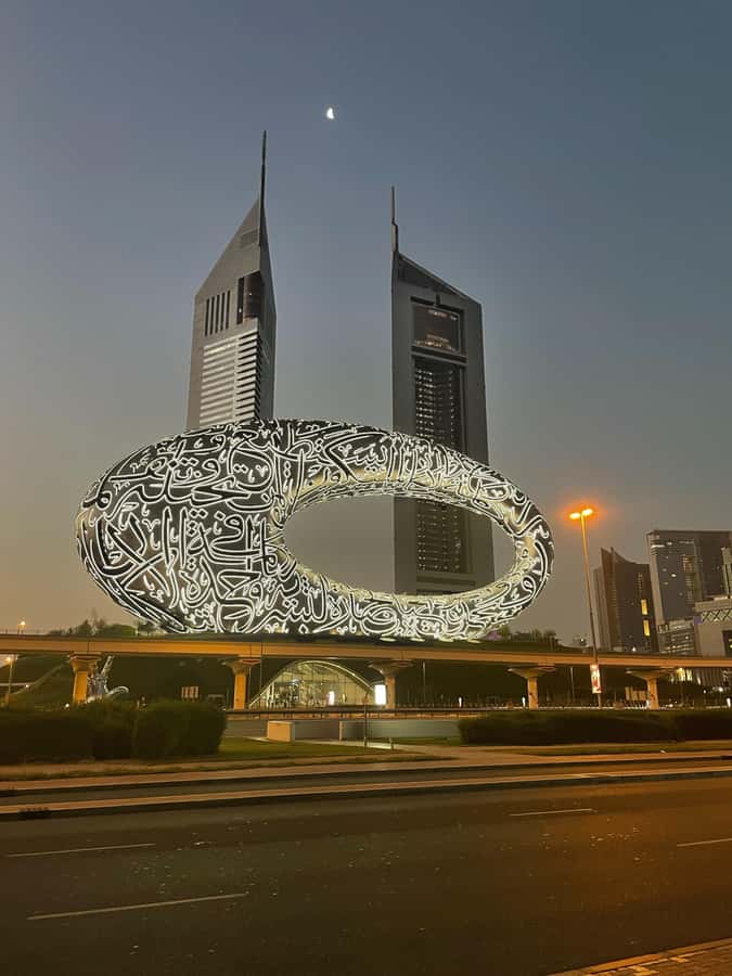 Dubai:Private Frame Entry, Mosque, Souks, Tastings& transfer - A useful five-hour introduction to Dubai