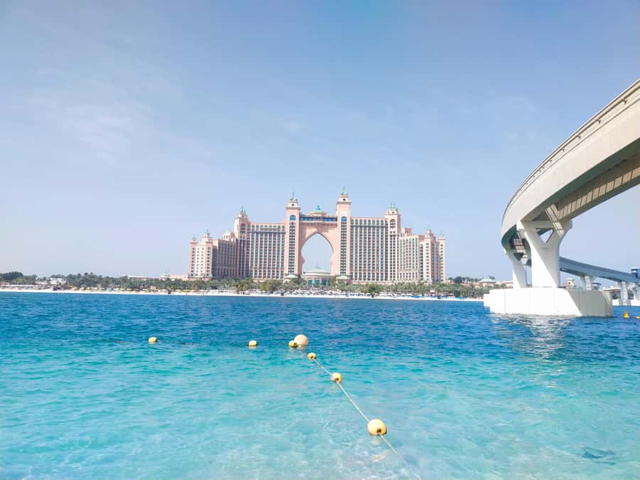 Dubai:Private Frame Entry, Mosque, Souks, Tastings& transfer - Private transport, pickup, and the traffic question