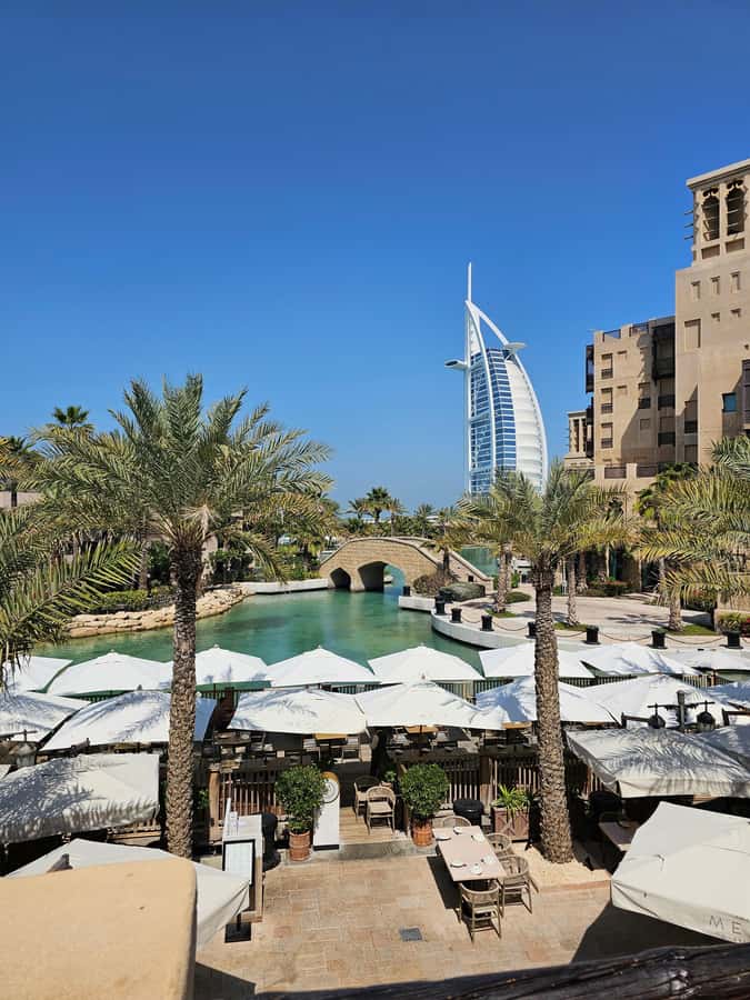 Dubai: Private Layover Tour with Choice of Duration - Burj Al Arab and the coastline