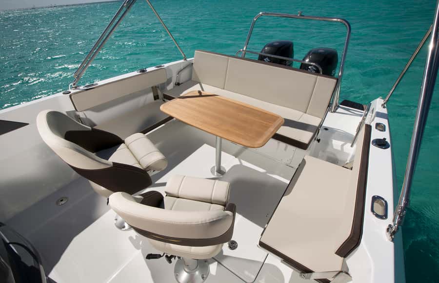 Dubai: Private Sea Escape Cruise - Swim, Tan & Sightsee - Leaving Dubai Marina for JBR and Dubai Eye