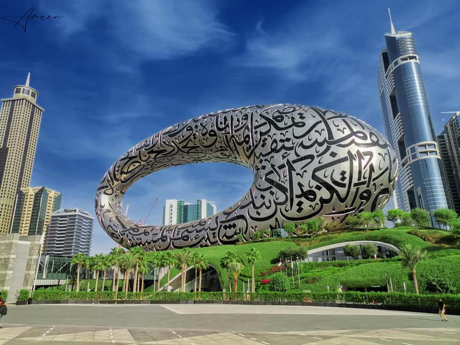 Dubai: Private Stopover City Tour with Burj Khalifa Ticket - Dubai Frame and the first view of the city
