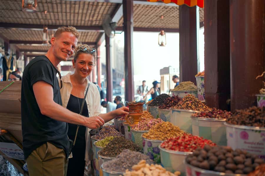 Dubai Private Top Attractions, Premium Vehicle & Street Food - Al Khayma Heritage House and the food stop