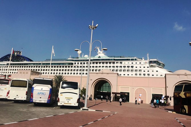 Dubai Private Transfer: Cruise Port to Dubai Hotel - Vehicle comfort and luggage limits