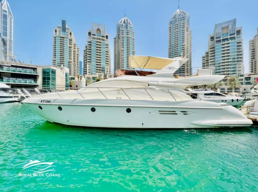Dubai: Private Yacht Tour 50 feet - Dubai Marina and Jumeirah Beach Residence