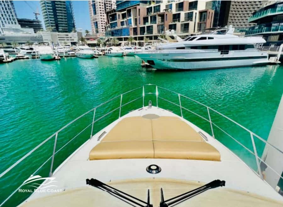 Dubai: Private Yacht Tour 50 feet - Who will enjoy this Dubai yacht tour most