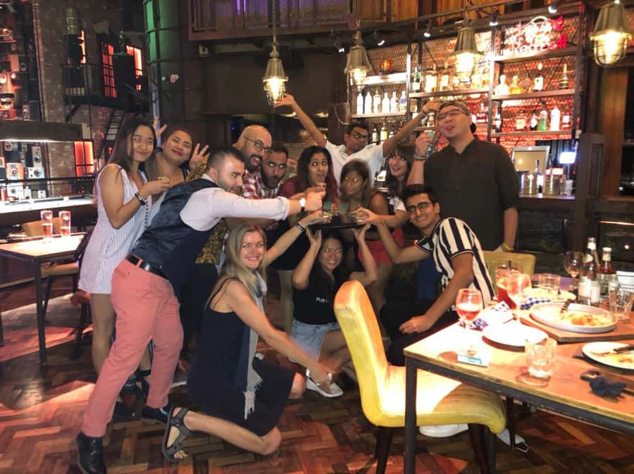 Dubai: Pub Crawl Nightlife Tour - Who will enjoy this Saturday night most