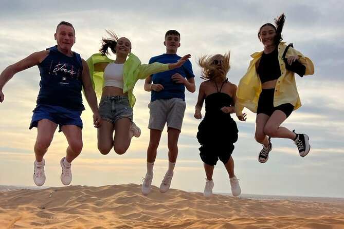 Dubai Red Dune Safari with Bedouin BBQ Dinner & Hotel Transfers - Optional quad biking at Lahbab