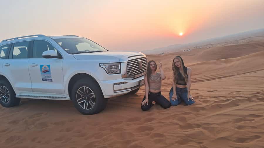 Dubai: Red Dunes Desert Safari with Premium Camp BBQ & Shows - Key points at a glance