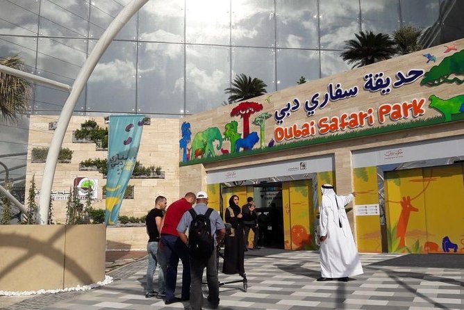 Dubai Safari Park With Transfer - Explorer Village and the 35-minute Safari Journey