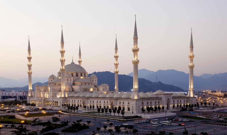 Dubai: Sheikh Zayed Mosque, Fujairah and Khorfakkan Tour - Fujairah Museum and the route through Dibba and Kalba
