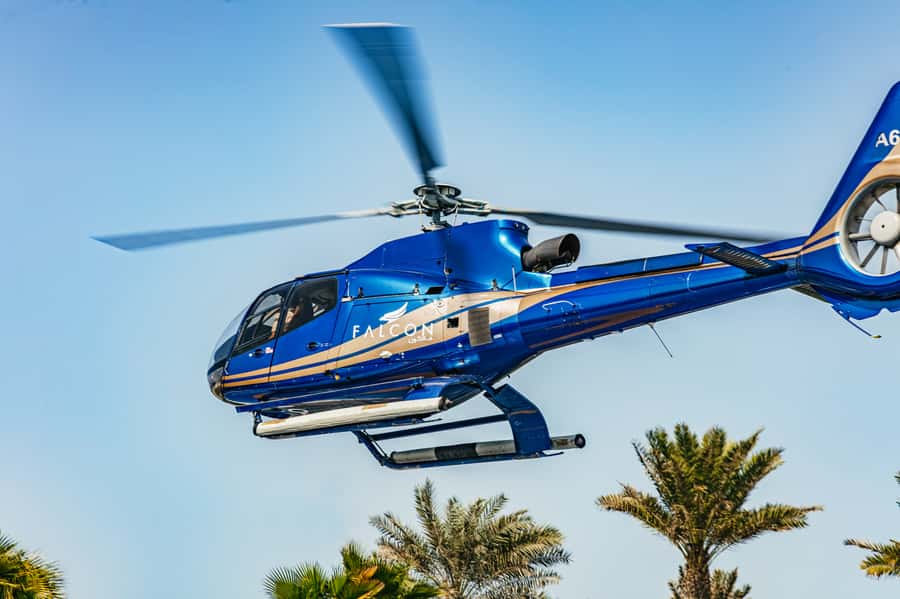 Dubai: Sightseeing Helicopter Ride from The Palm - Why Dubai looks different from the helicopter