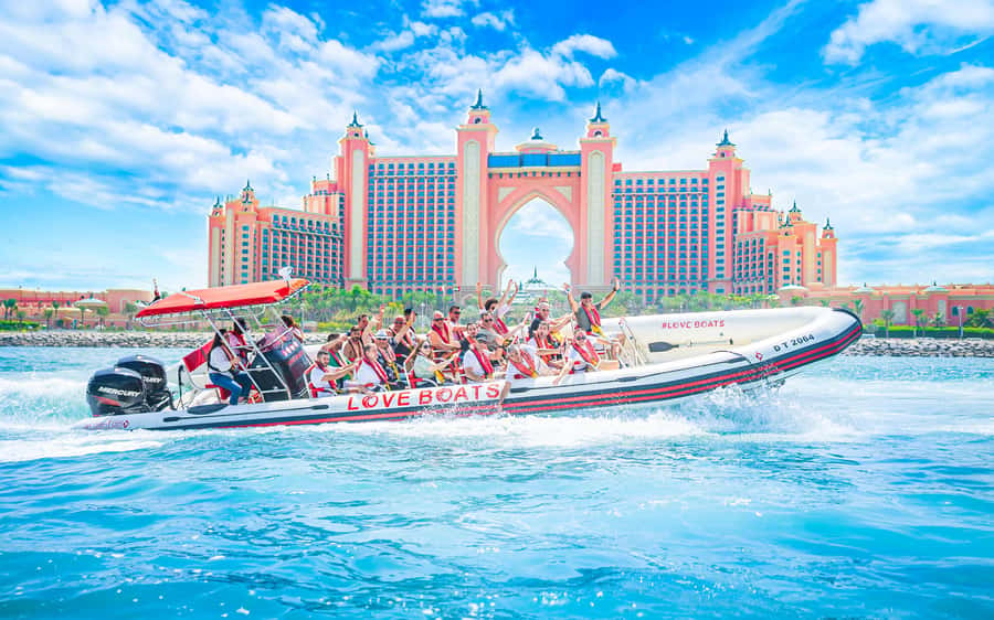 Dubai: Sightseeing Speedboat Tour with Live Tour Guide - A fast way to see Dubai from sea level
