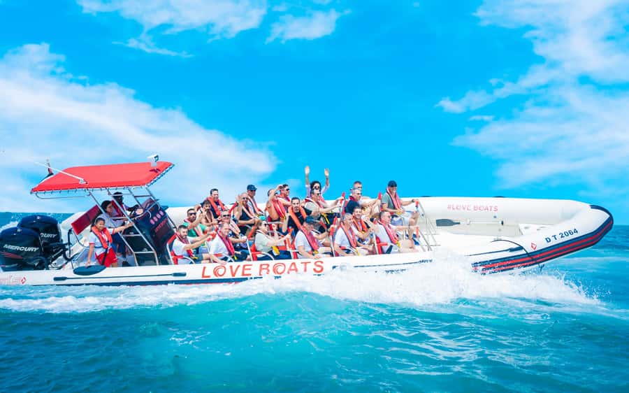 Dubai: Sightseeing Speedboat Tour with Live Tour Guide - Choosing between 60 and 90 minutes