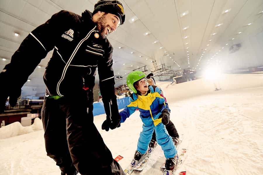 Dubai: Ski Dubai Snow Park Classic Pass - Snow in the middle of Dubai