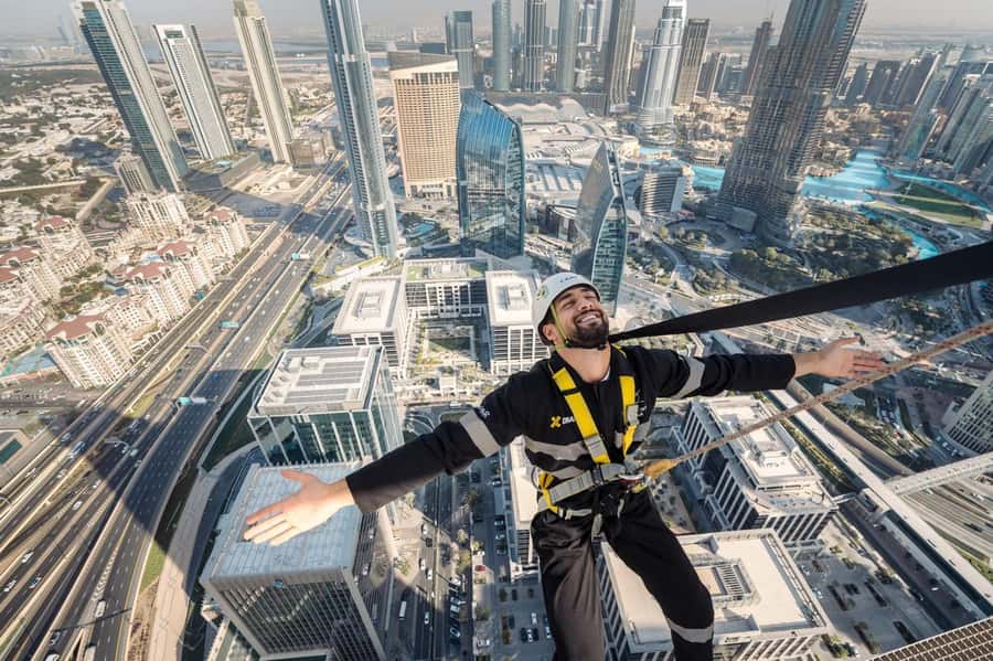Dubai: Sky Views Observatory Ticket with Optional Extras - Food, drinks, souvenirs, and paid photos