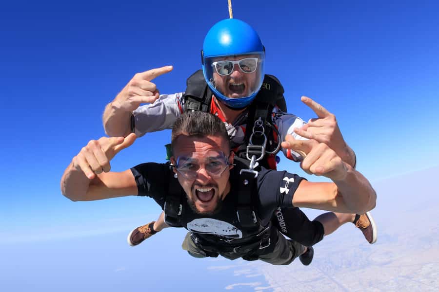 Dubai: Skydive at The Palm with Photos, Video & Yacht Tour - What to wear and what can stop you jumping