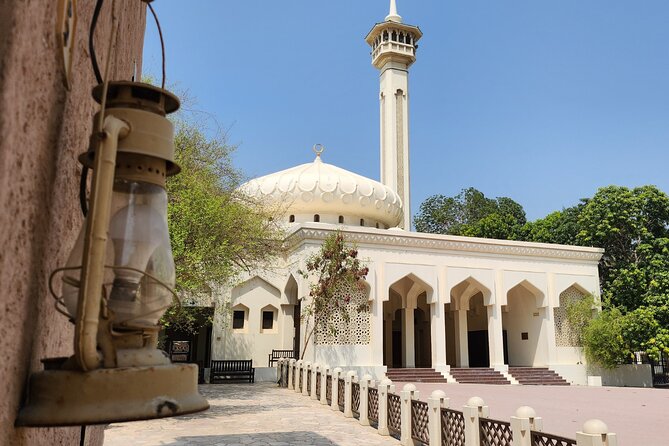 Dubai Souks, Museum Guided Tour with Boat Ride and Food Tastings - Why this tour is a good first look at old Dubai