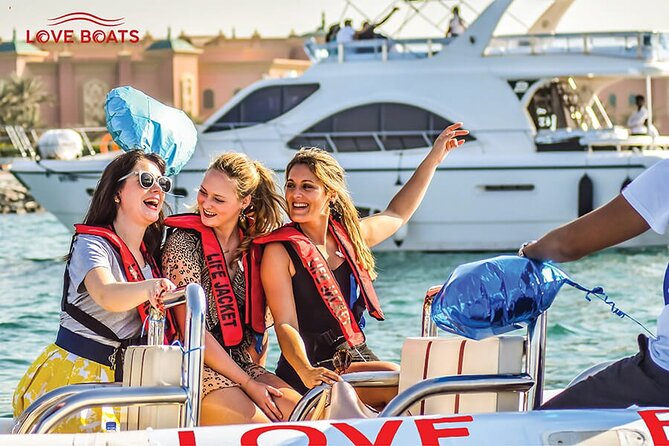 Dubai Speed Boat Tours: Marina, Atlantis and Burj Al Arab - Who will enjoy this tour most
