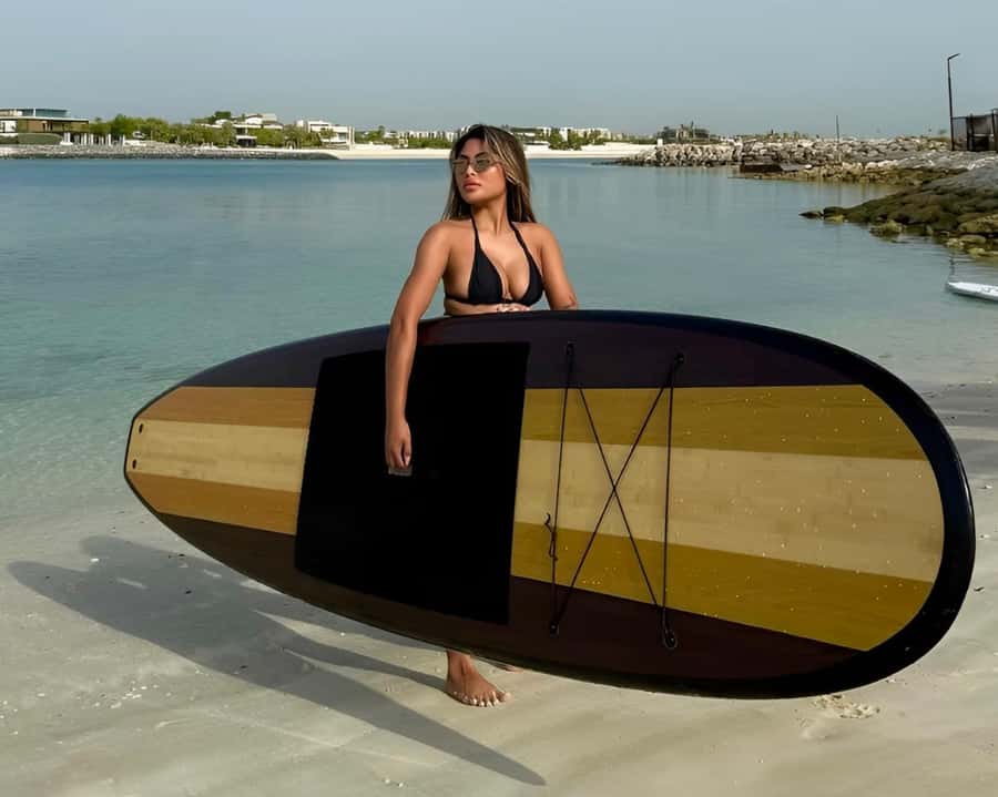 Dubai: Stand-Up Paddle Boarding with Burj Khalifa View - One hour of self-guided paddleboarding