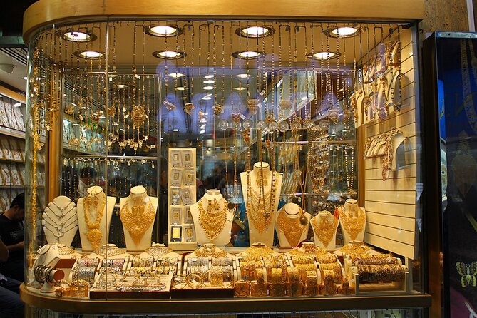 Dubai Stopover Layover 24x7 flexible timings - Gold Souk and Spice Souk bring the old markets to life