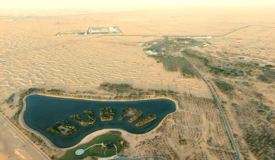 Dubai: Sunrise Balloon Flight with Camel Ride & Breakfast - Who should book this balloon tour?