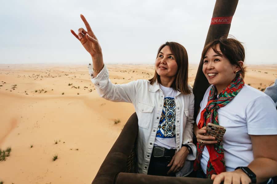 Dubai: Sunrise Hot Air Balloon Tour Over the Desert - Coffee, Safety Briefing, and the Launch Base